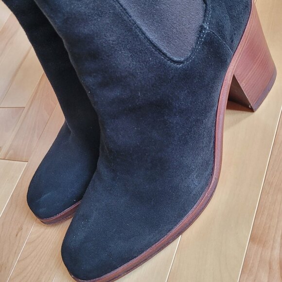 Vince Camuto Signature Black Suede Booties - Picture 2 of 13